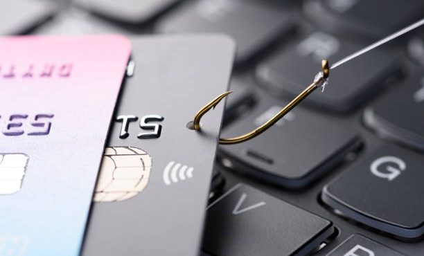 کلاهبرداری ۲۰۰ میلیارد تومانی در صنعت فوتبال ایران، منجر به دستگیری شد Fraudster...