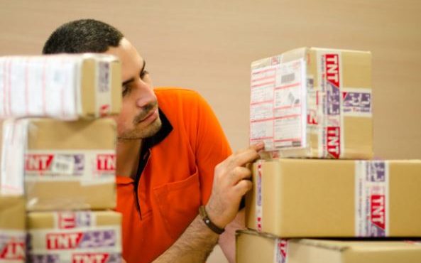 ارسال مرسولات پستی به اروپا و آمریکا به طور موقت متوقف شده است مرسولات پستی