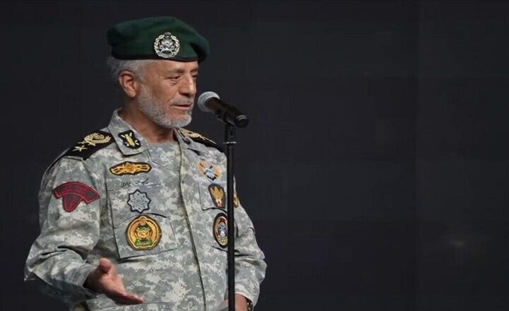 دریادار سیاری: توانمندی‌های ایران برای آمریکا غیرقابل هضم است
