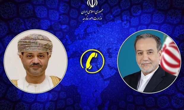 مشورت تلفنی وزرای خارجه ایران و عمان