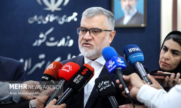 ایران و پاکستان بر توسعه همه‌جانبه روابط تأکید کردند